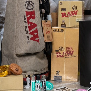 Gagnez des articles fumeurs RAW