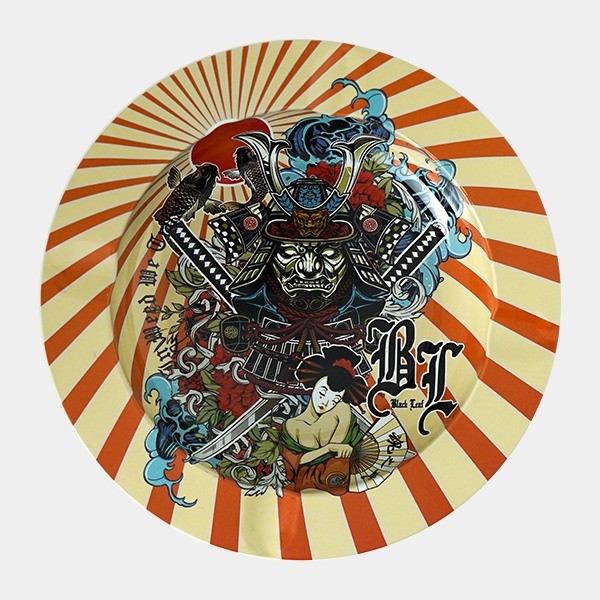 Cendrier en métal Ronin Geisha Cannabis