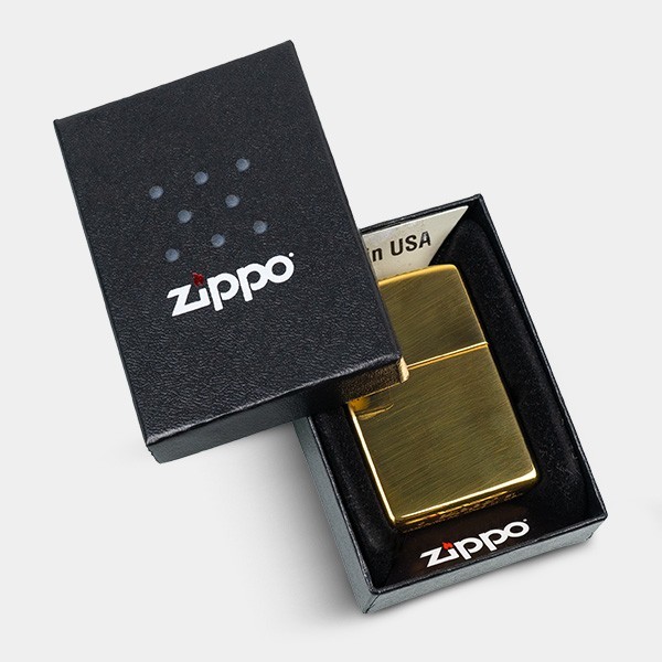 Zippo High Polished Brass - GB The Green Brand