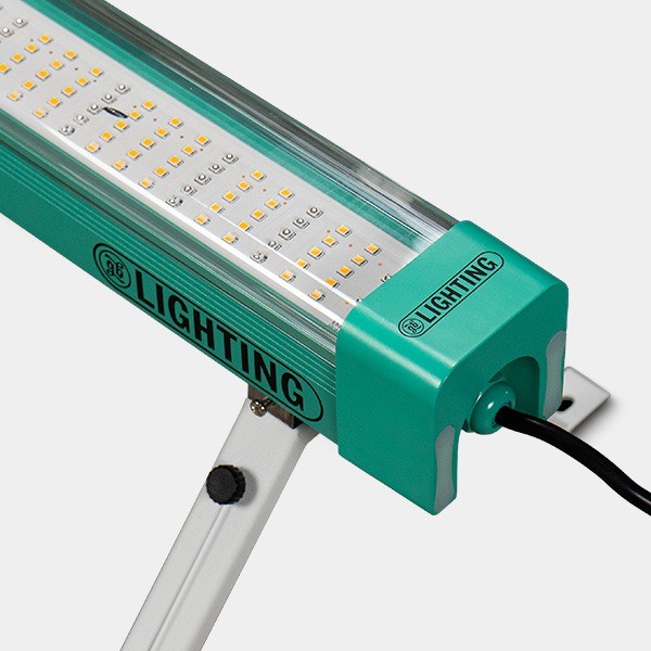 LED Under Canopy 120W PRO GB Lighting détail barre