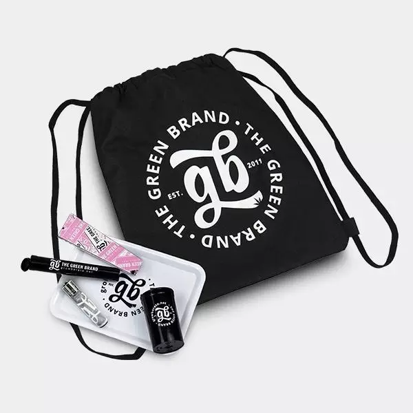 Voir Kit Welcome GB avec des articles pour fumeurs de cannabis