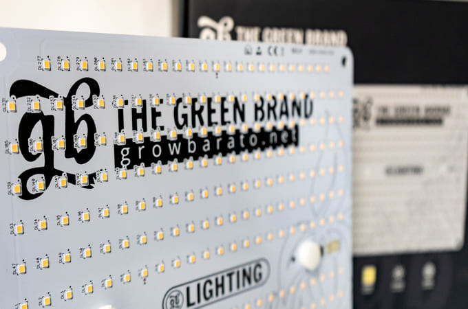 Comment installer le Panneau LED 150 W et le Panneau LED 250 W